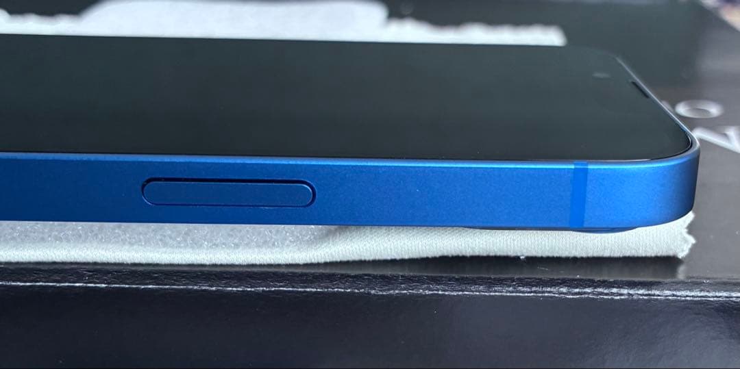 iPhone13 128gb SIMフリー 未使用に近い