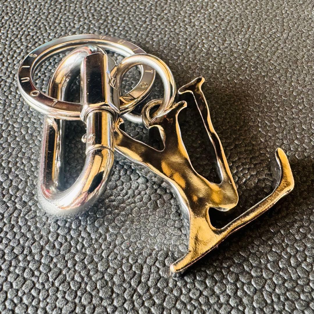 LOUIS VUITTON ポルトクレ LVシャープ キーホルダー チャーム極美