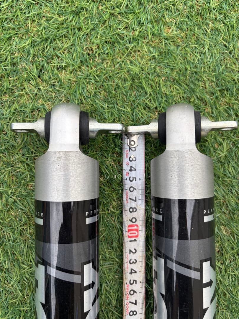 B*b様 FOX 2.0 IFP shock rear 4-6in lift j