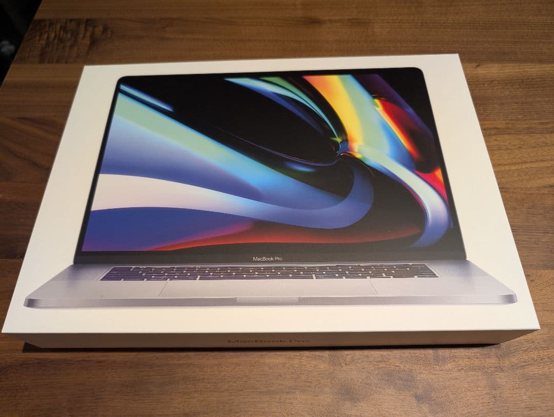 MacBook Pro 2019 16インチ i9 32GB/1TB US