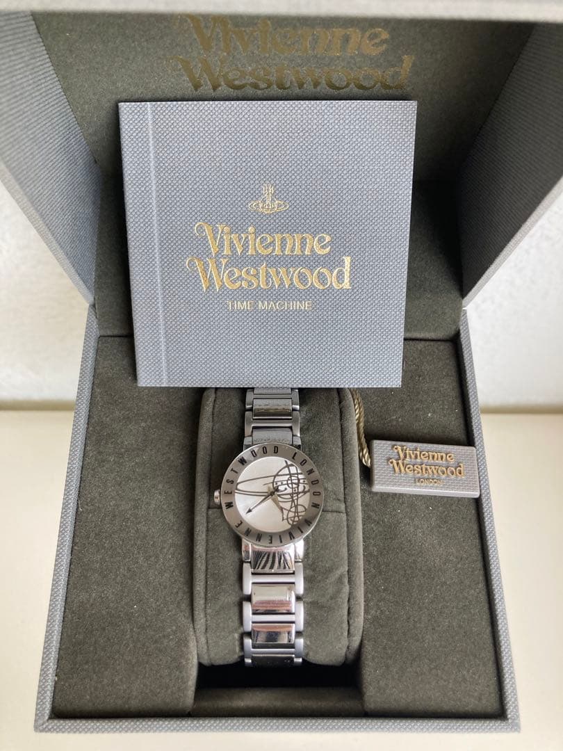 【ほぼ未使用】Vivienne Westwood ladies watch