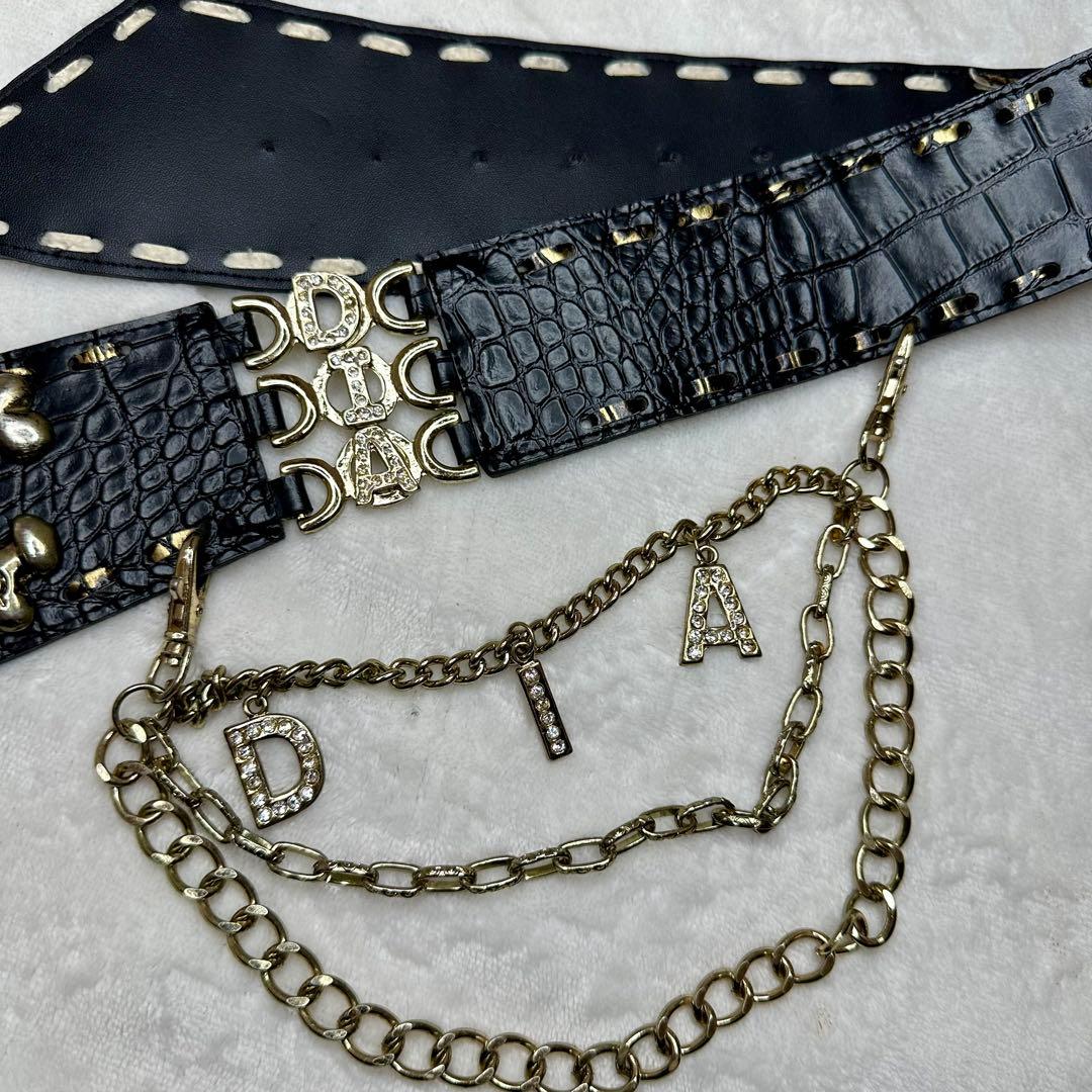 【d.i.a.】ダイヤ スカルバックルロゴベルト クロコ型押し