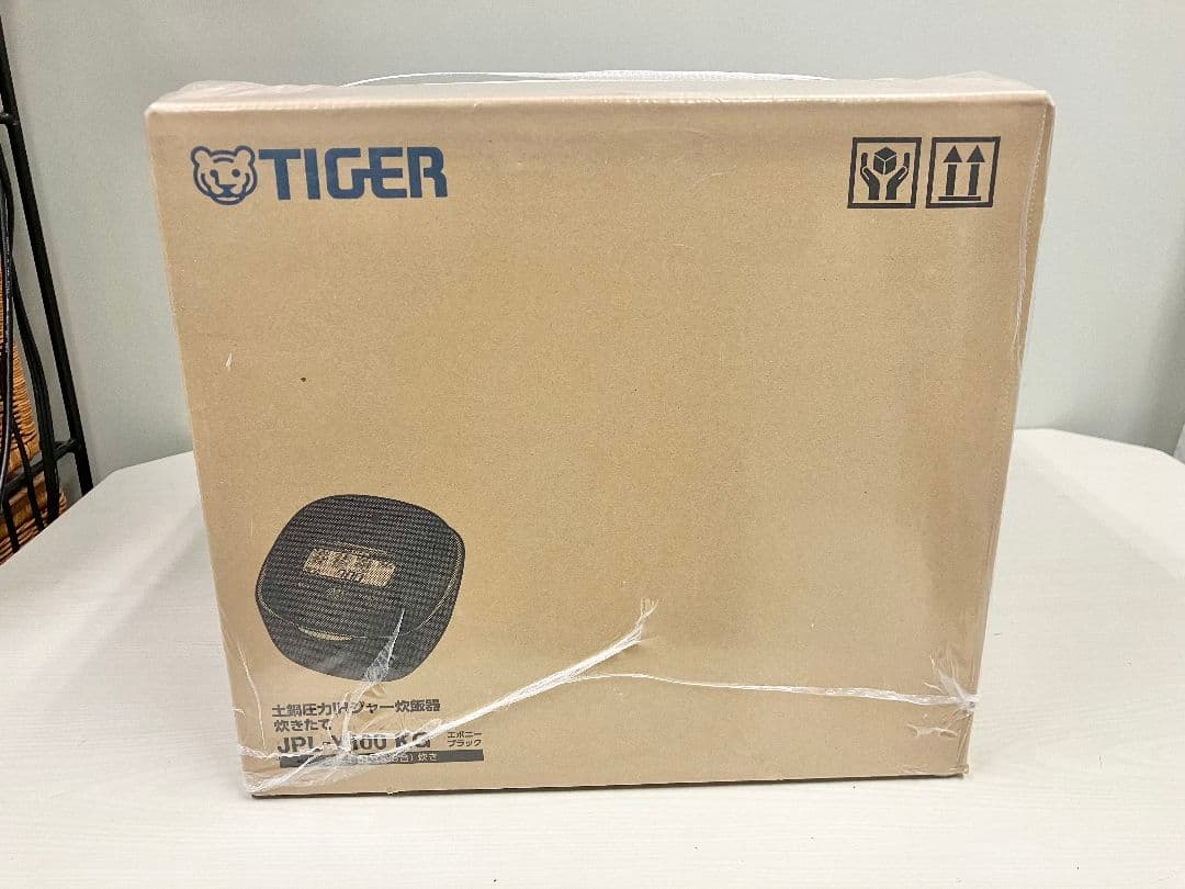 新品・未開封品 TIGER 魔法瓶 土鍋ご泡火炊き JPL-Y100-KG