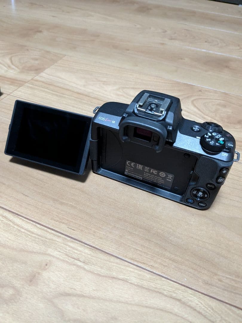 Canon EOS Kiss M ブラック