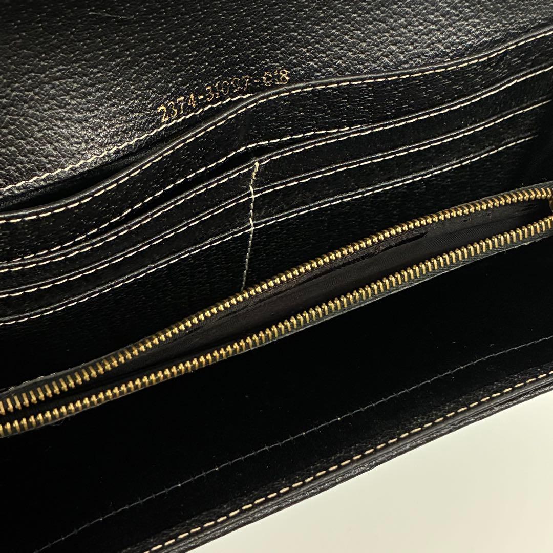 FENDI 二つ折り財布 ブラック