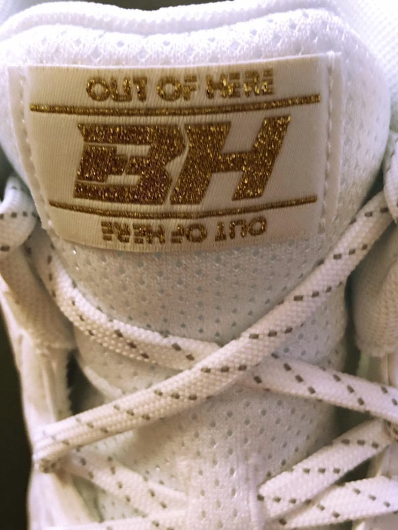 新品2025年USA国内限定アンダーアーマー野球ハーパー8Mid Rm★27cm