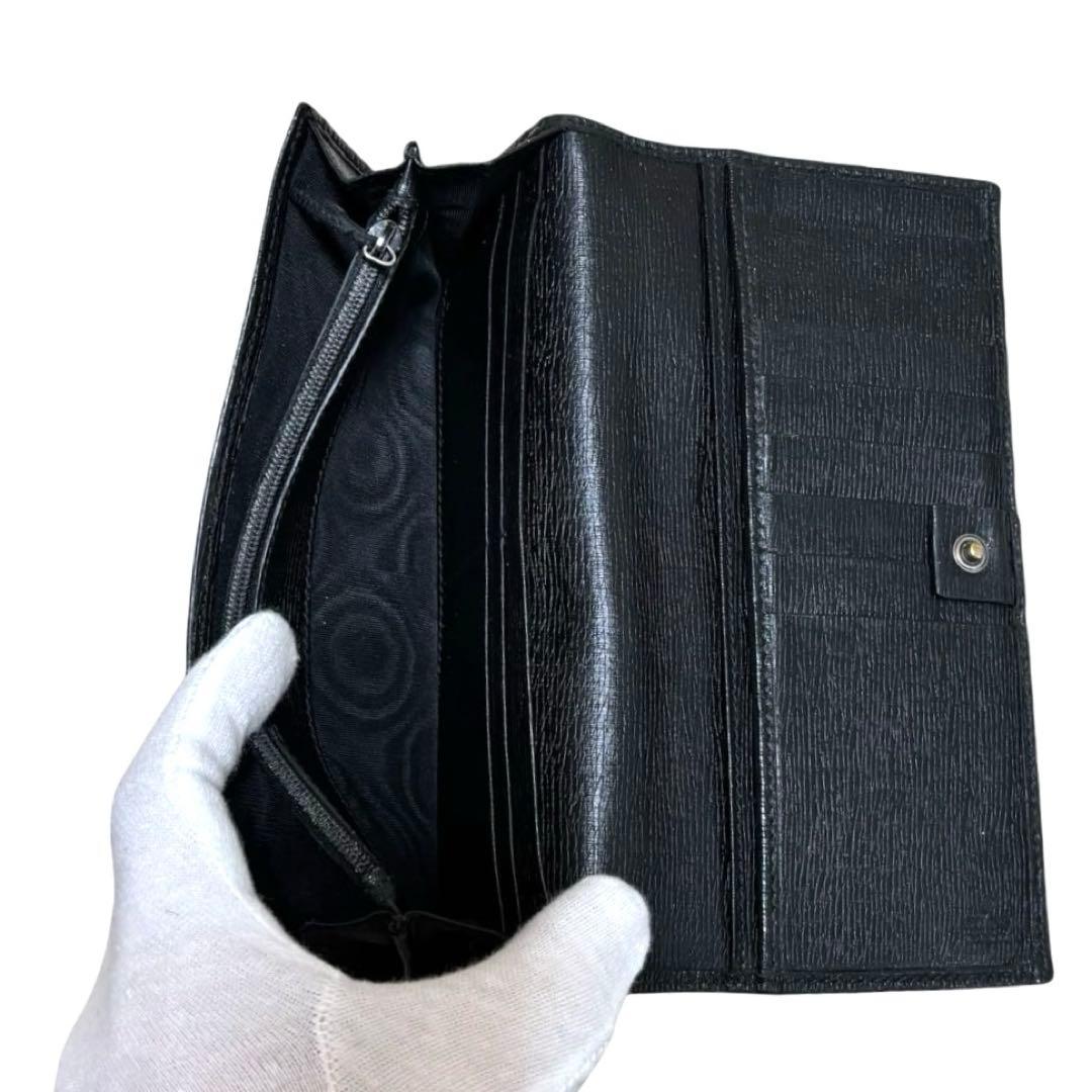 グッチ　112 グッチ　長財布　レザー　ブラック　インターロッキング金具　G金具