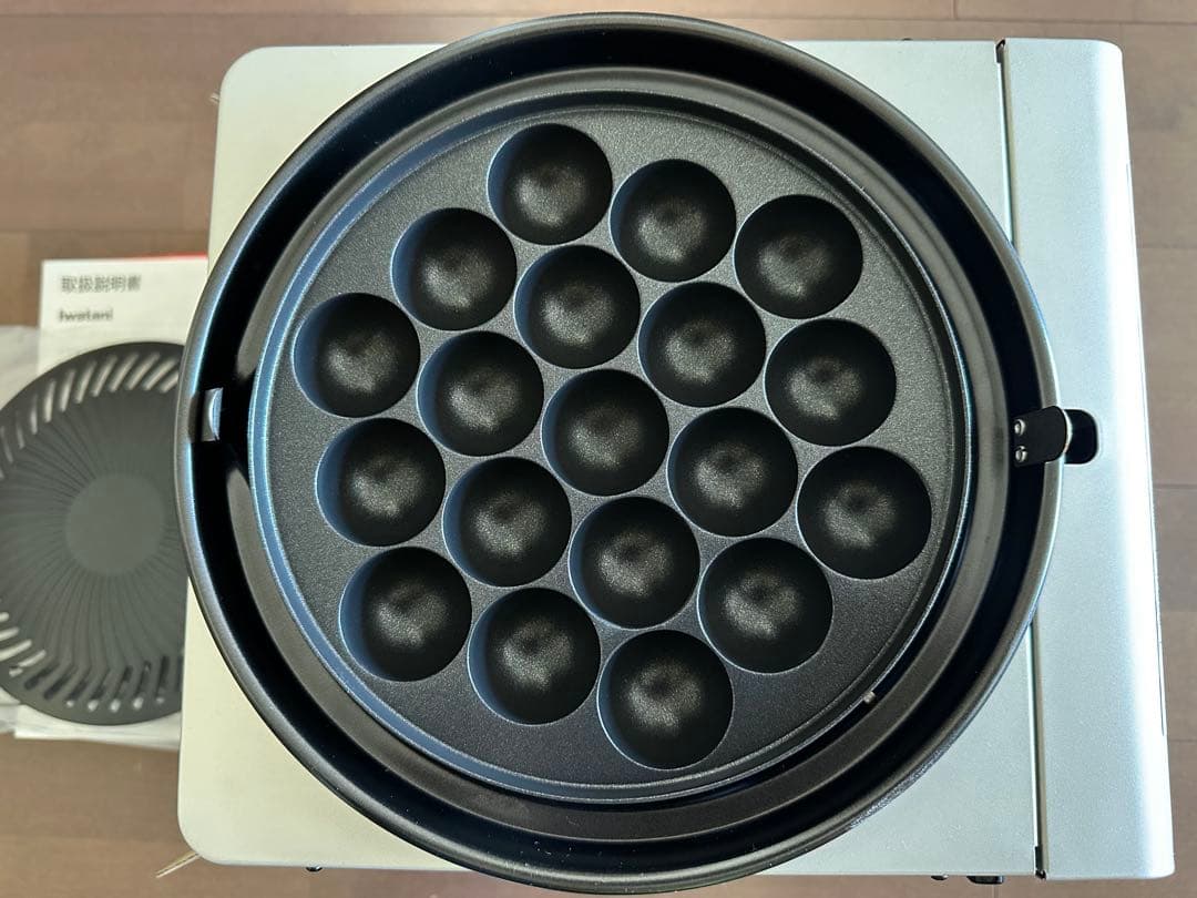 【美品‼️新品‼️】イワタニ マルチスモークレスグリル 鍋付き 焼肉 たこ焼き 鍋