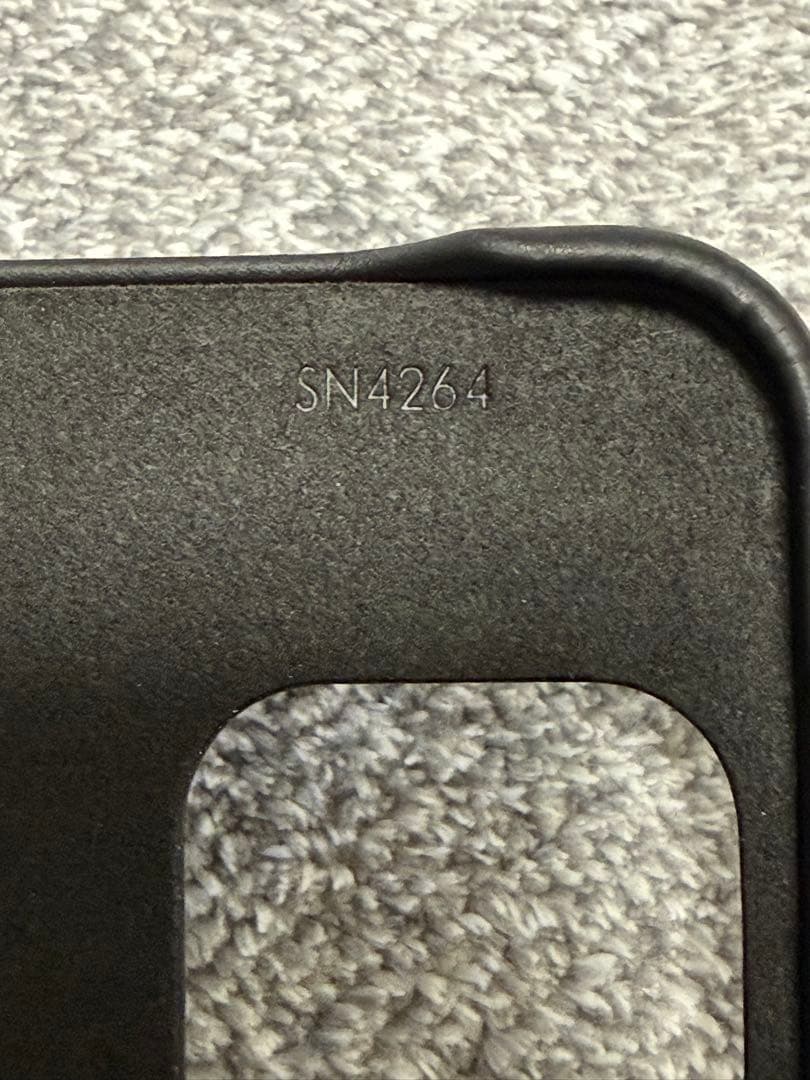 p*i様 LOUIS VUITTON 　【iPhone16プロ用】