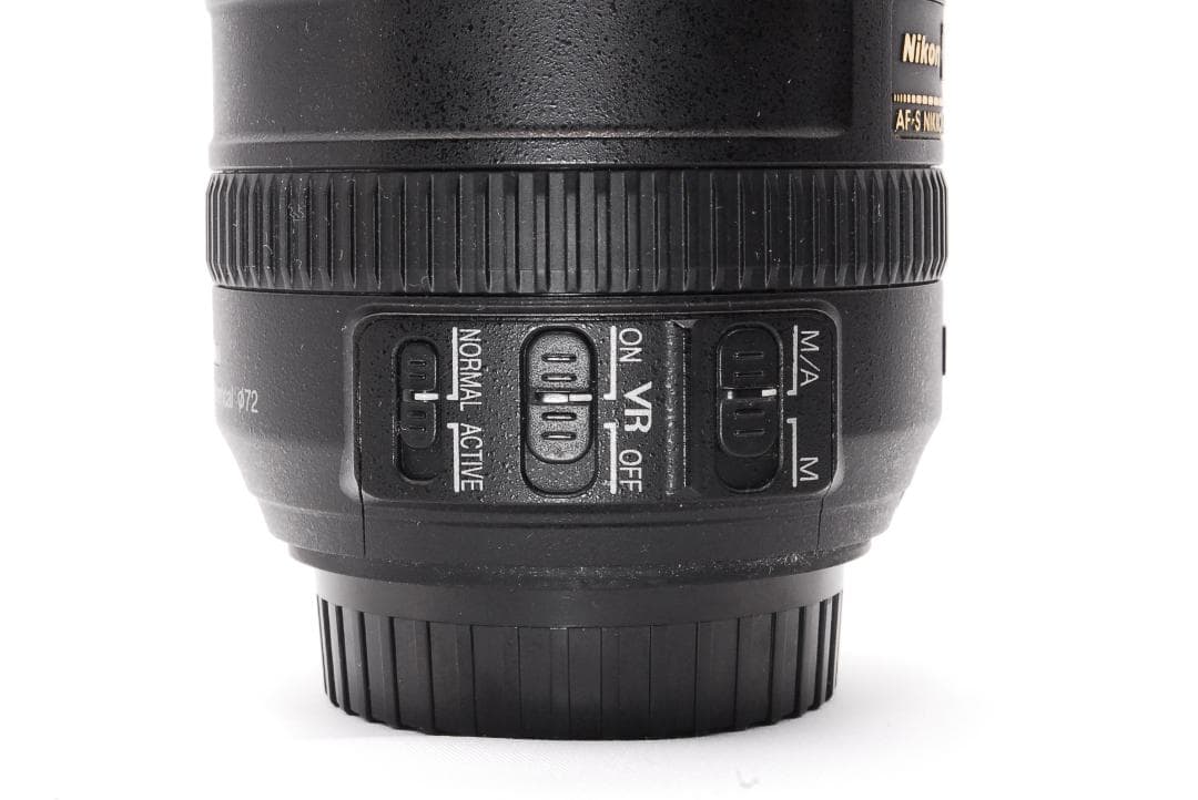 れな　遠近両用レンズ AF-S DX 18-200mm F3.5-5.6G