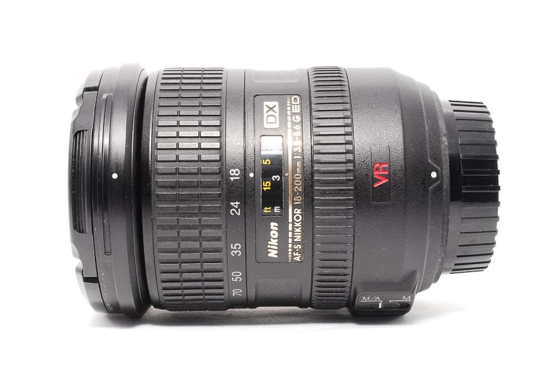 れな　遠近両用レンズ AF-S DX 18-200mm F3.5-5.6G