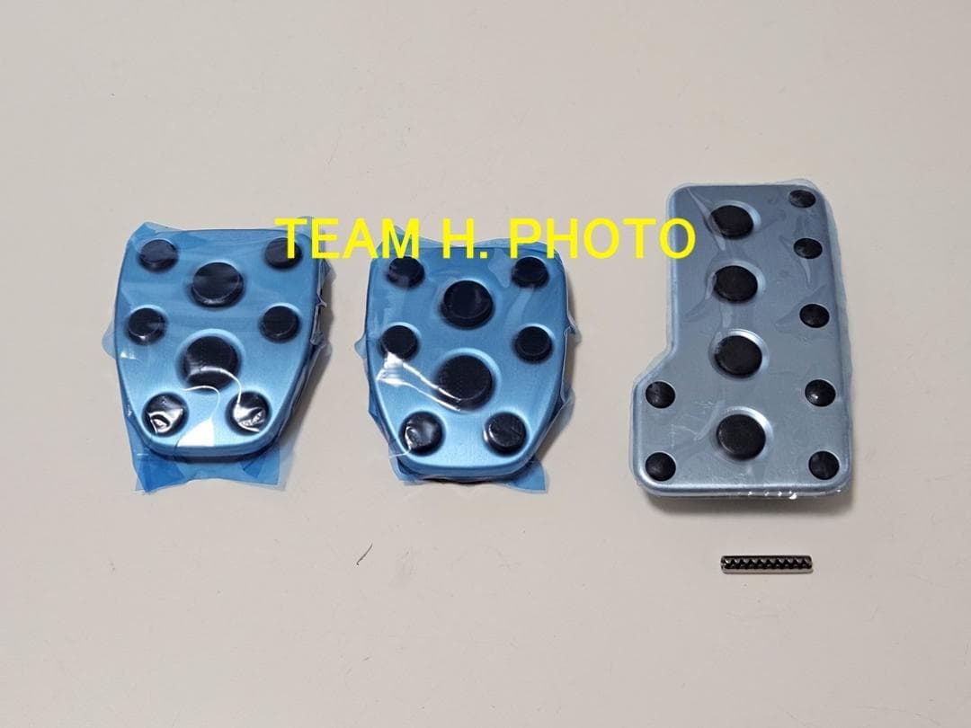 新品　LA400K コペンに☆ トヨタ純正 アルミペダル 3点　MT車用