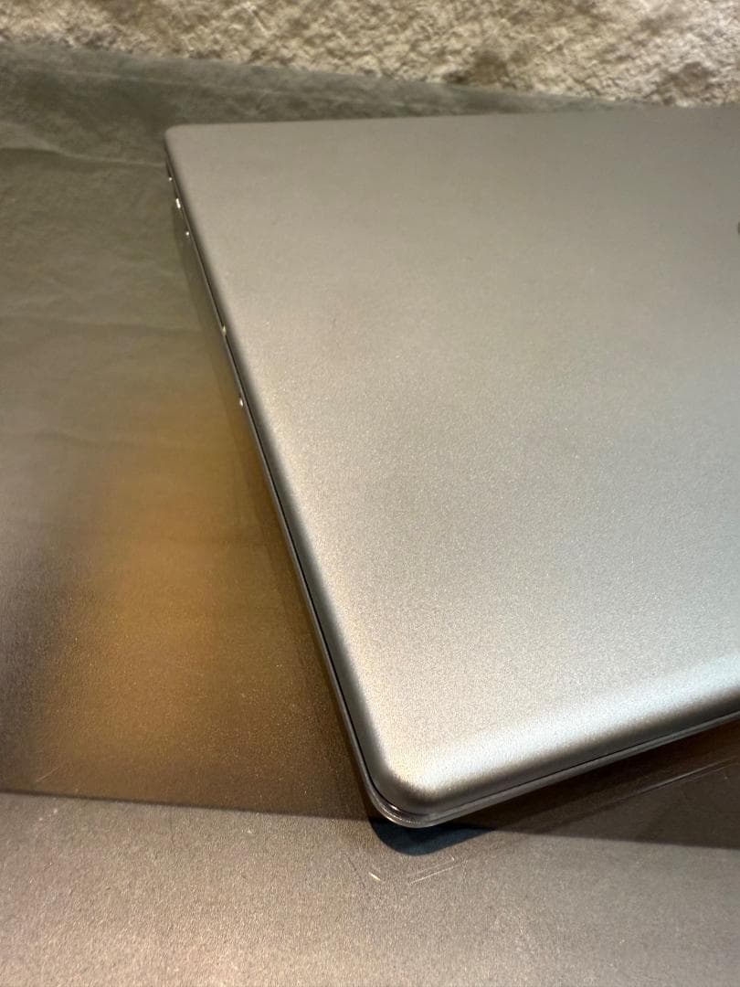 HP 15-fd ノートパソコン インテル第13世代 1334U 中古品