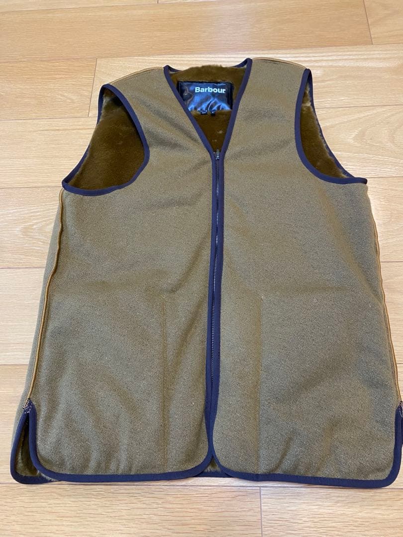 Barbour BARBOUR バブアー　ライナーベスト　サイズ38 SL