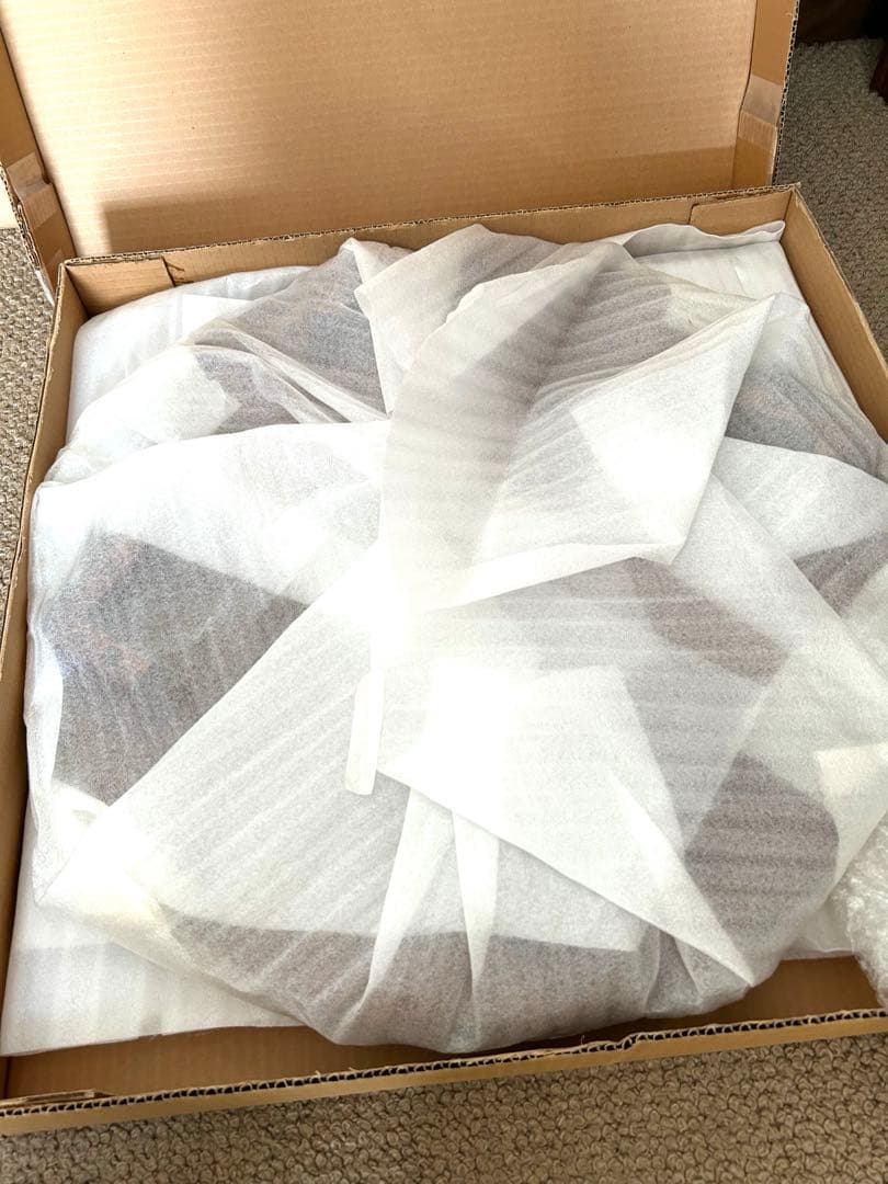 円形　木製60cmテーブル （丸） 新品未使用　ダークブラウン