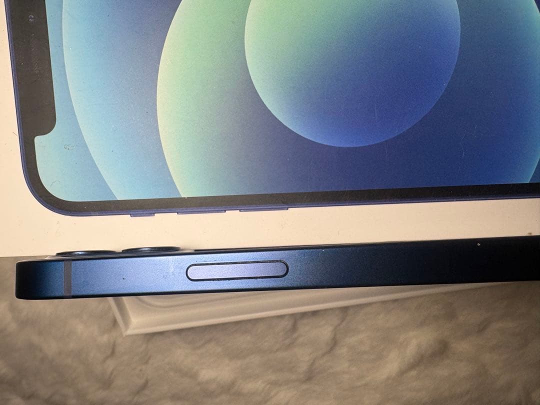 Apple iPhone 12 あお　本体 箱付き　64G