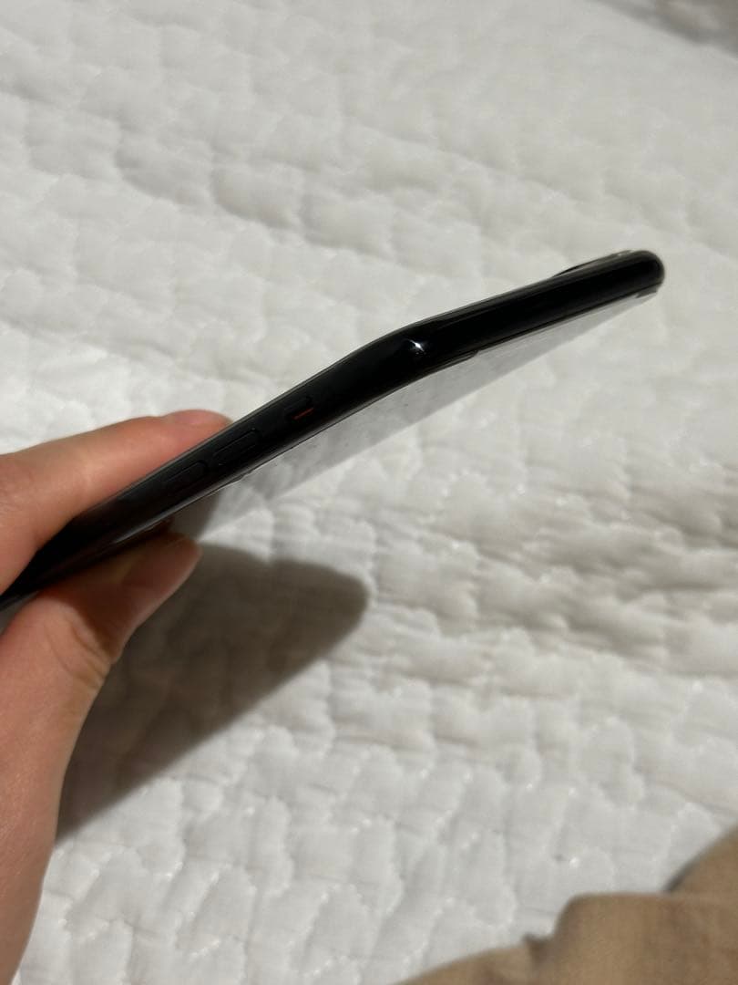 Apple iPhone 7 Plus 128GB ジェットブラック