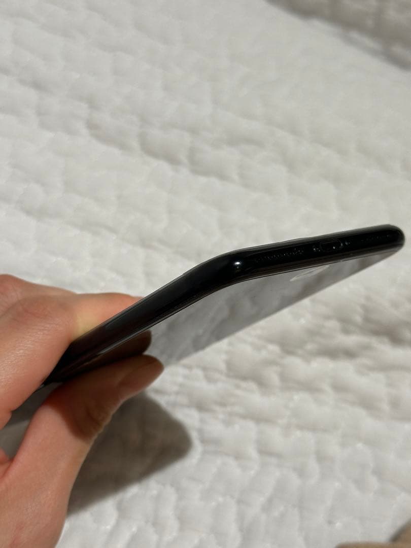 Apple iPhone 7 Plus 128GB ジェットブラック