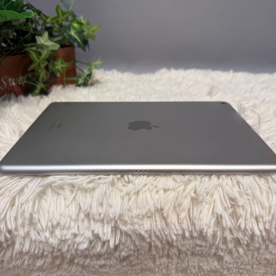 シルバー【美品】iPad 第7世代 32GB A2197