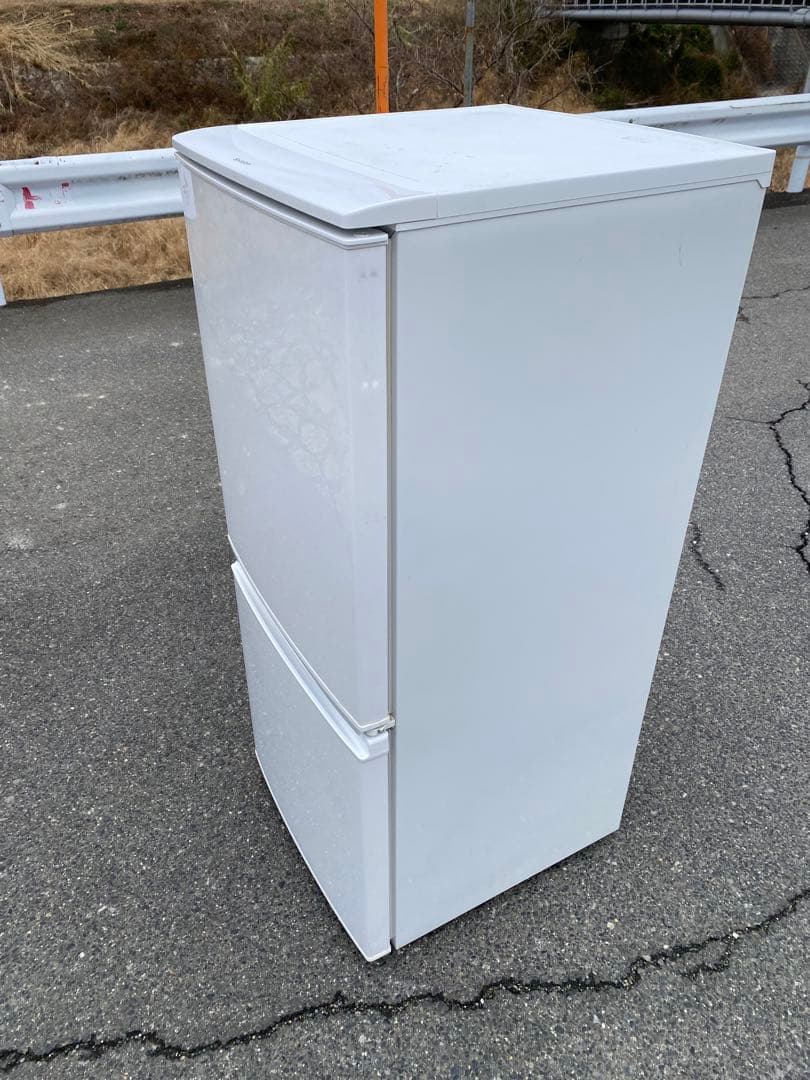 シャープ冷蔵庫137LL