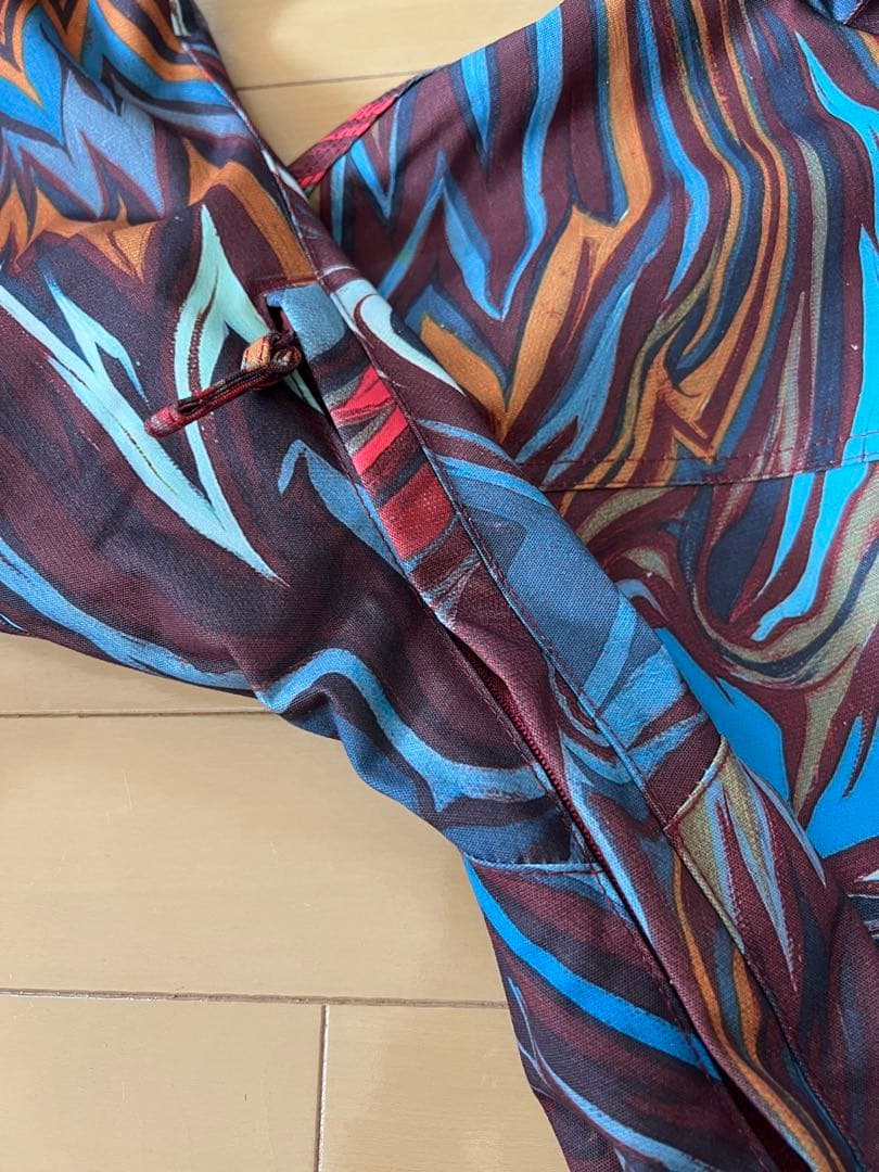 トラビス・ライスモデル　スノーボードウェア　未使用