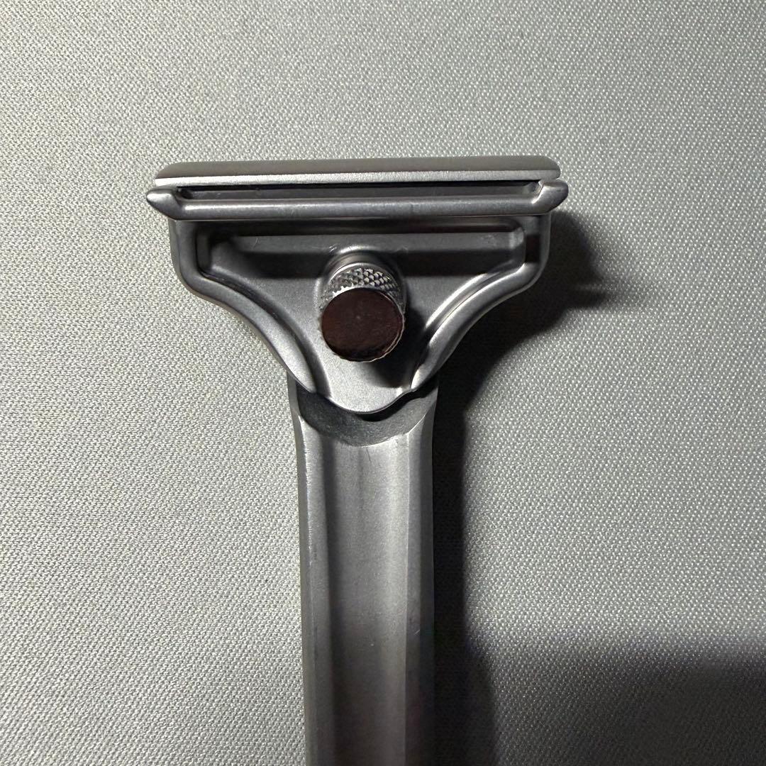 SUPPLY Single Edge Razor 2.0 シングルエッジ 1枚刃