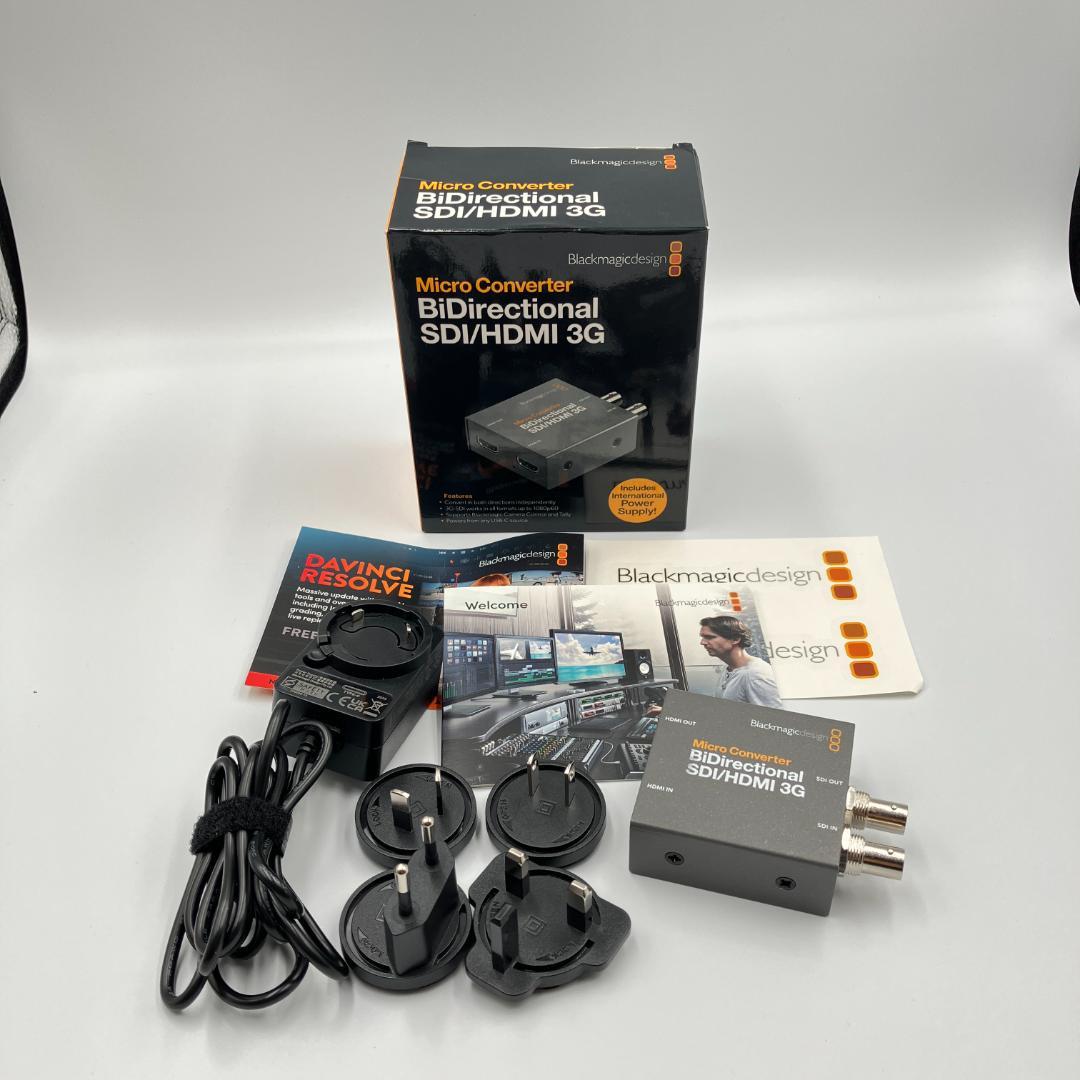 0210-15 美品 ブラックマジックデザイン Micro Converter