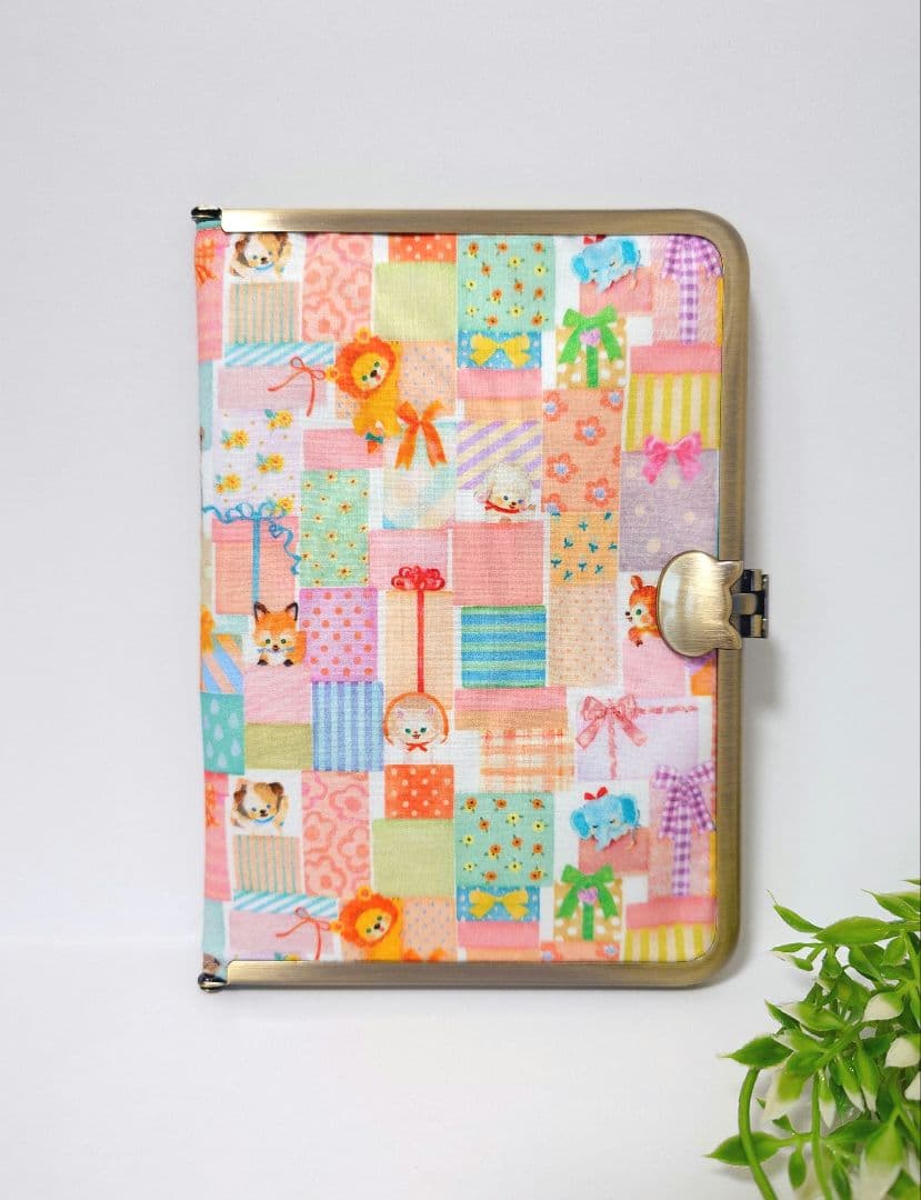 うさこ〜 ハンドメイド ユキエモン トートバッグ・がま口手帳 ✿パズル