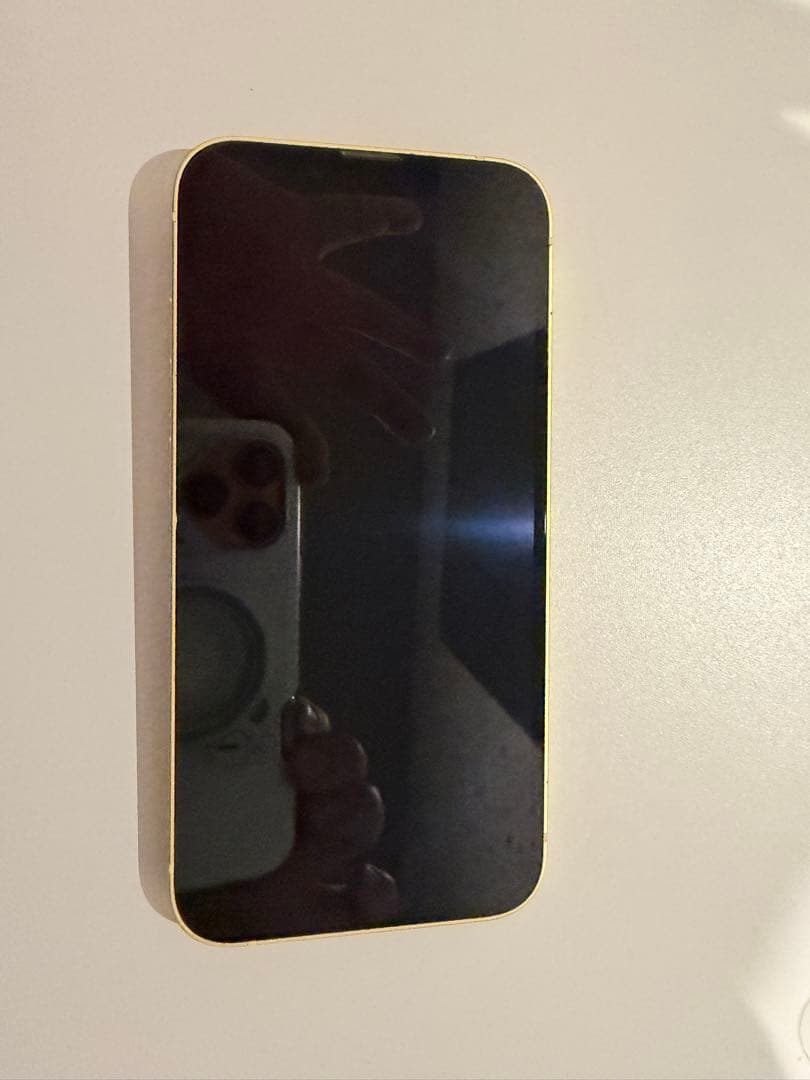 【美品】Apple iPhone 14 512GB 本体 イエロー