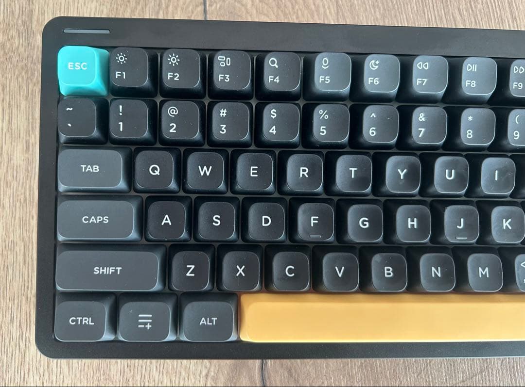 nuphy halo75 v2(ミント軸・英語配列) ブラック