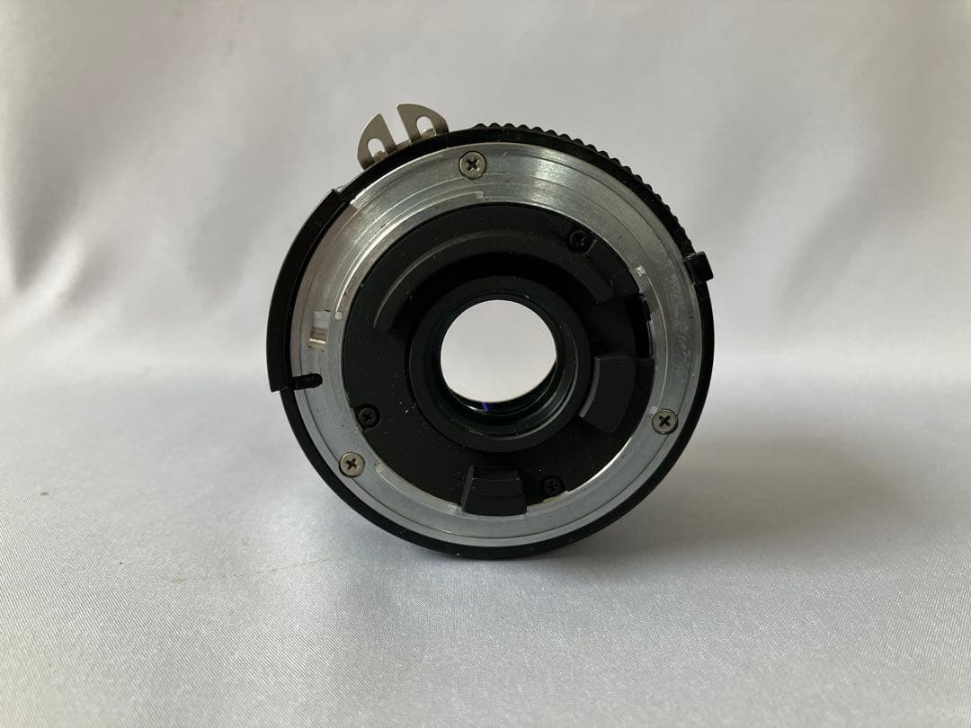 【美品】ニコン　Ai-s 28mm f/2.8 単焦点レンズ