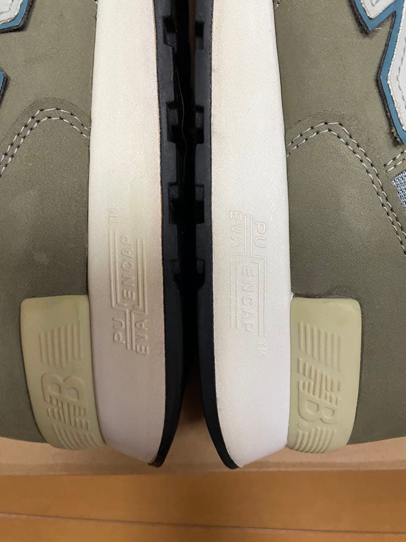 靴 New Balance M1300 JP2