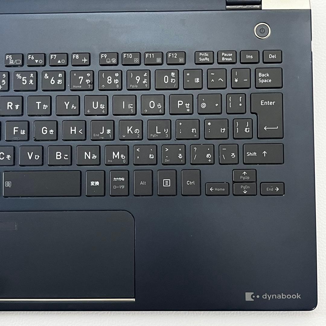 dynabook G83FP 第10世代i5 8GB256GB Win11