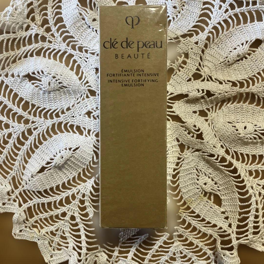 新品☆ クレ・ド・ポーボーテ エマルジョンアンタンシヴn 夜用乳液 125ml