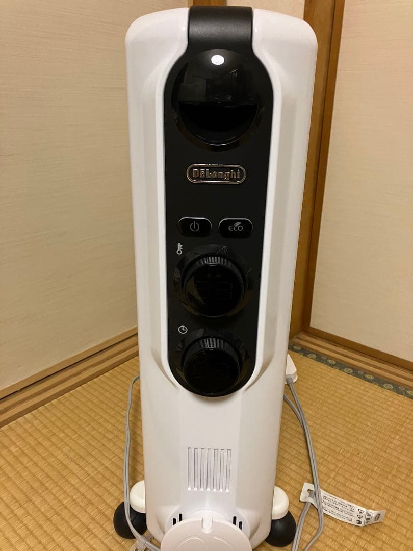 電気ヒーター DeLonghi HR031015EC