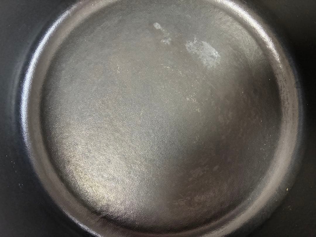 ストウブStaub　ココットラウンド24cm グレナディンレッド