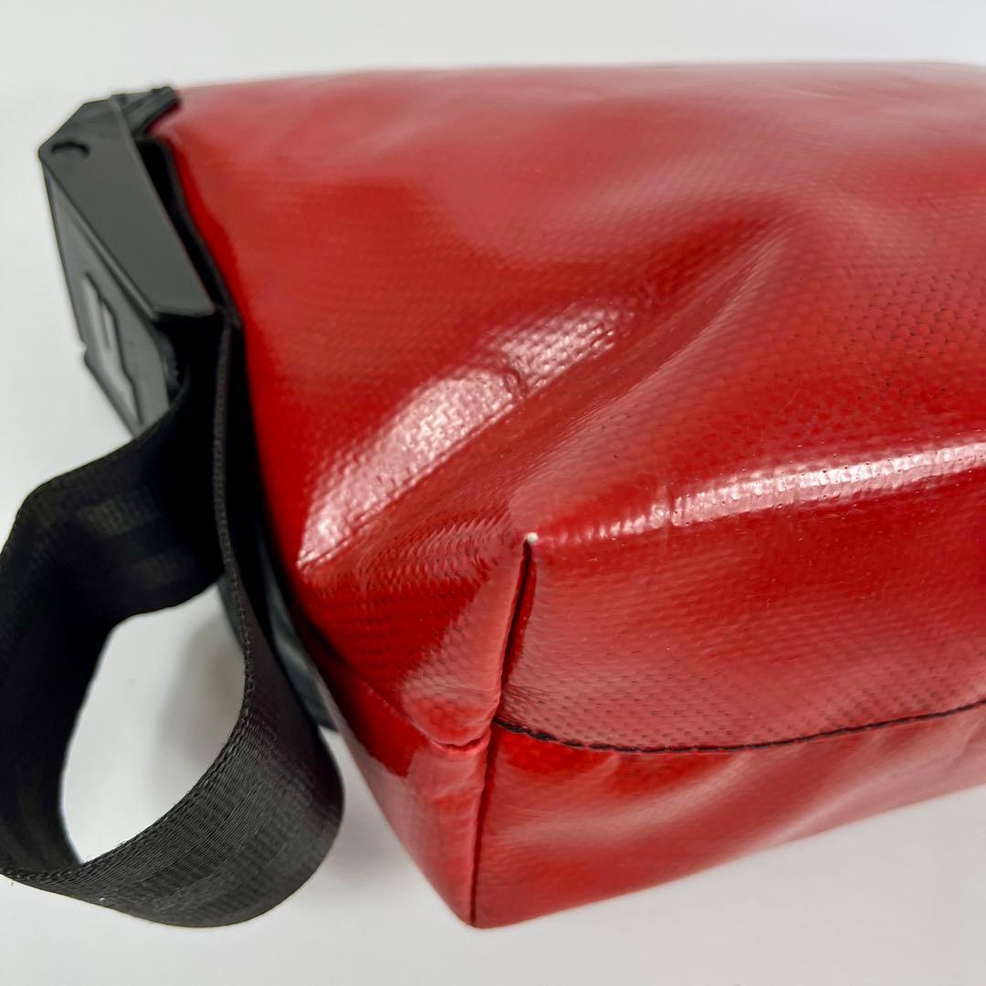 FREITAG F41 HAWAII FIVE-0 メッセンジャーバッグ レッド