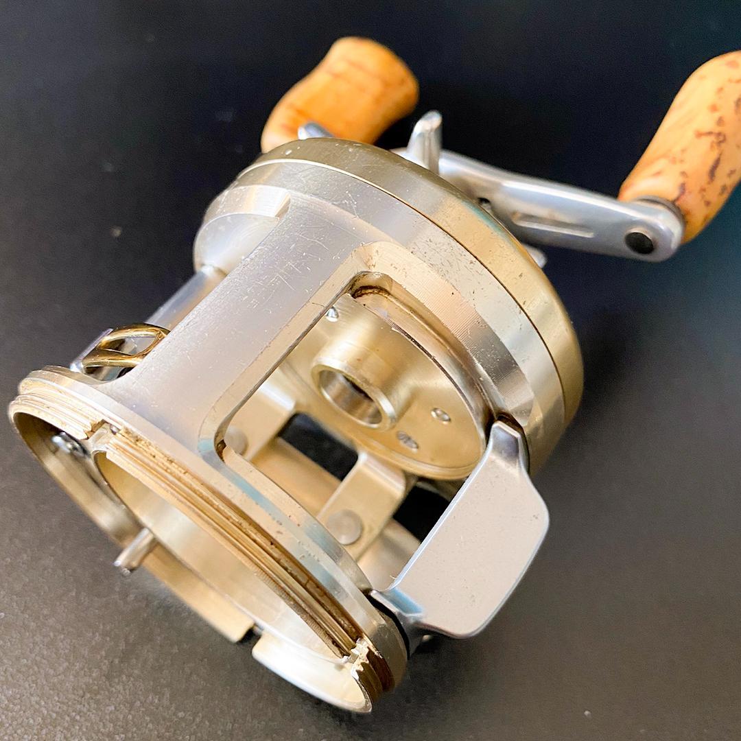 上*剛様 ダイワ『ミリオネア』CV-Z 203（右巻き）