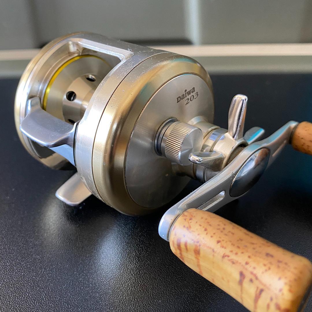 上*剛様 ダイワ『ミリオネア』CV-Z 203（右巻き）