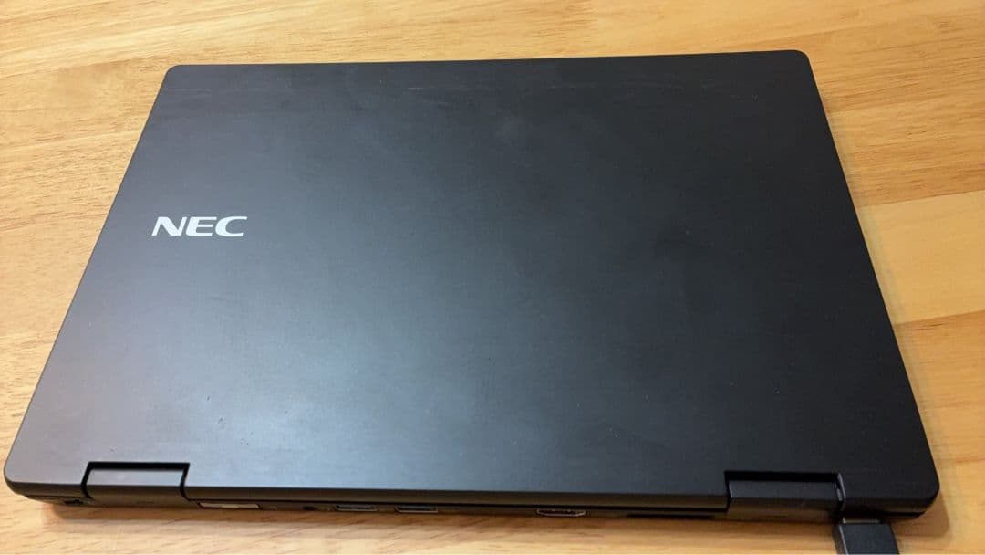 軽量薄型NEC VKT12HZG3 Core i5 SSD256GB 8GB