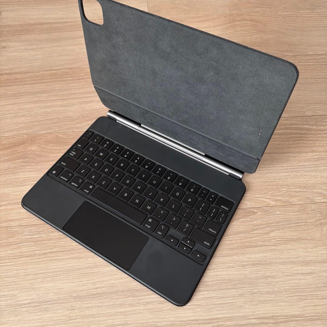 11インチ iPad対応 Magic Keyboard（英語配列・A2261）