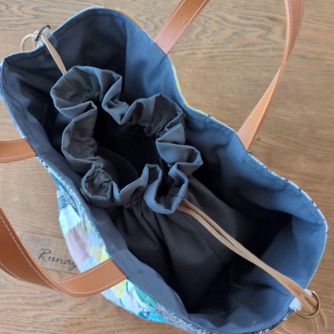 モザイクパッチの巾着付きバケツバッグ＊ミナペルホネン