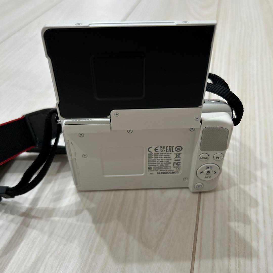 Canon EOS M100 ダブルレンズキット ホワイト