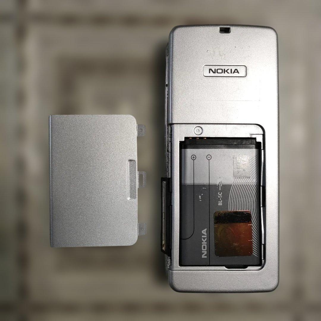 ノキアNOKIAビジネス向けスマートフォン『E60』フィンランド製 純正バッテリ