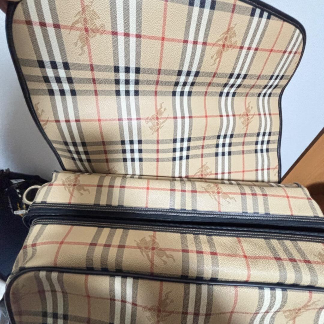美品【バーバリー】大きい ノバチェック ボストンバッグ 本革 PVC 旅行に