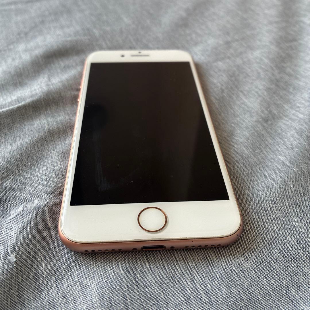 2023年購入Apple iPhone 8 ゴールドAmazon整備品