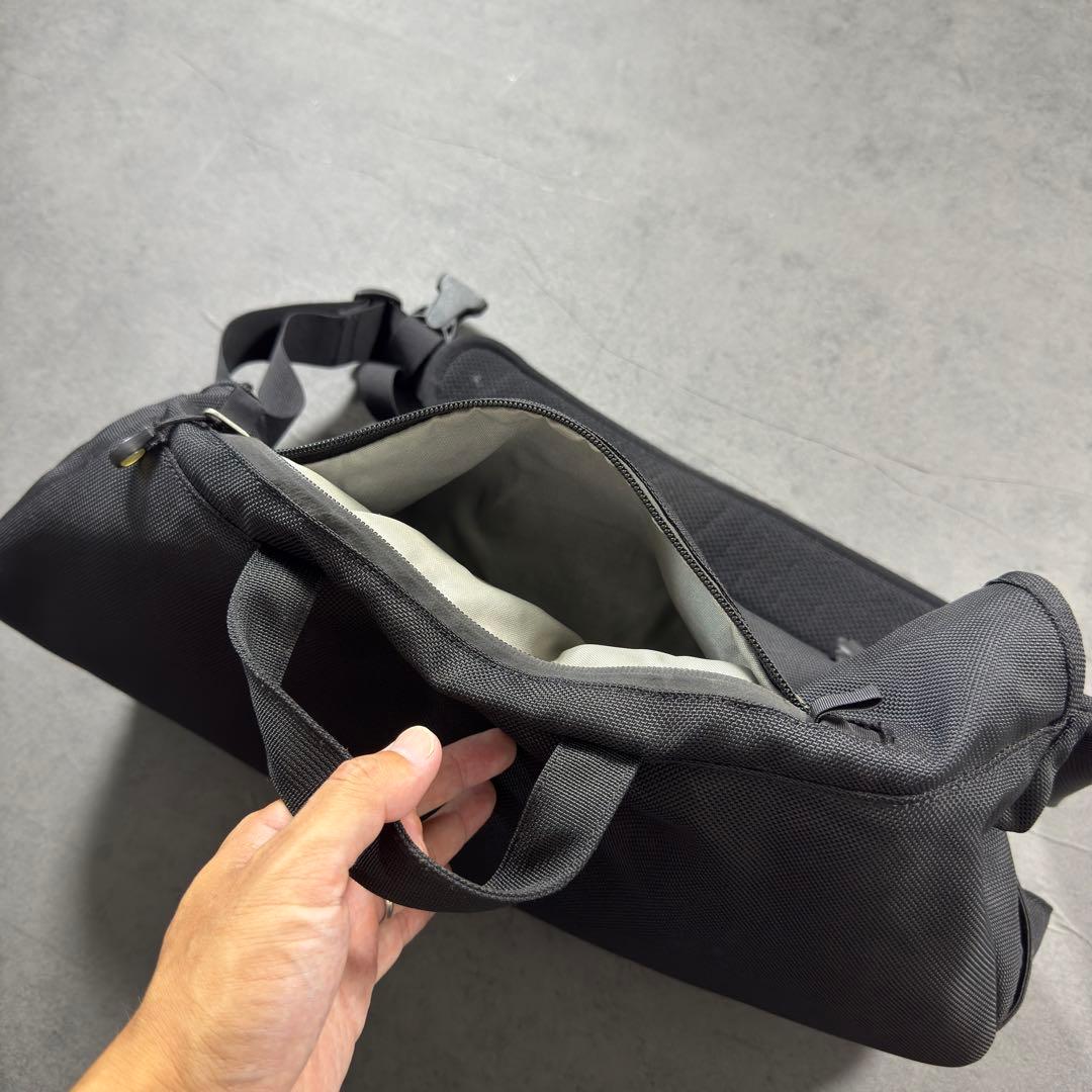 patagonia Half Mass ハーフマスメッセンジャーバッグ 黒 古着