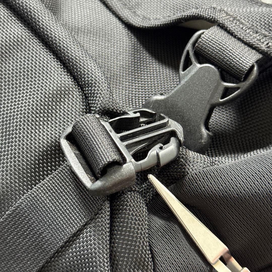 patagonia Half Mass ハーフマスメッセンジャーバッグ 黒 古着