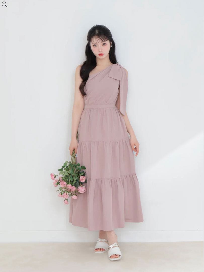 エムミーエメOne shoulder ribbon flare onepiece