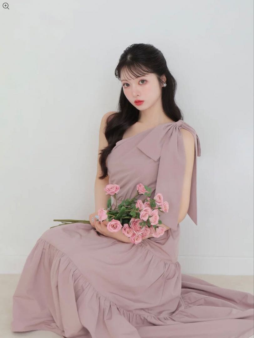 エムミーエメOne shoulder ribbon flare onepiece